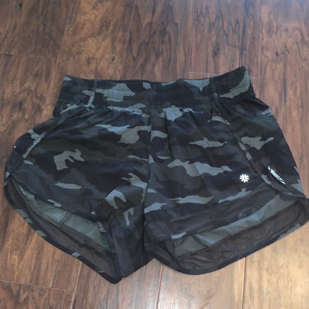 Running shorts